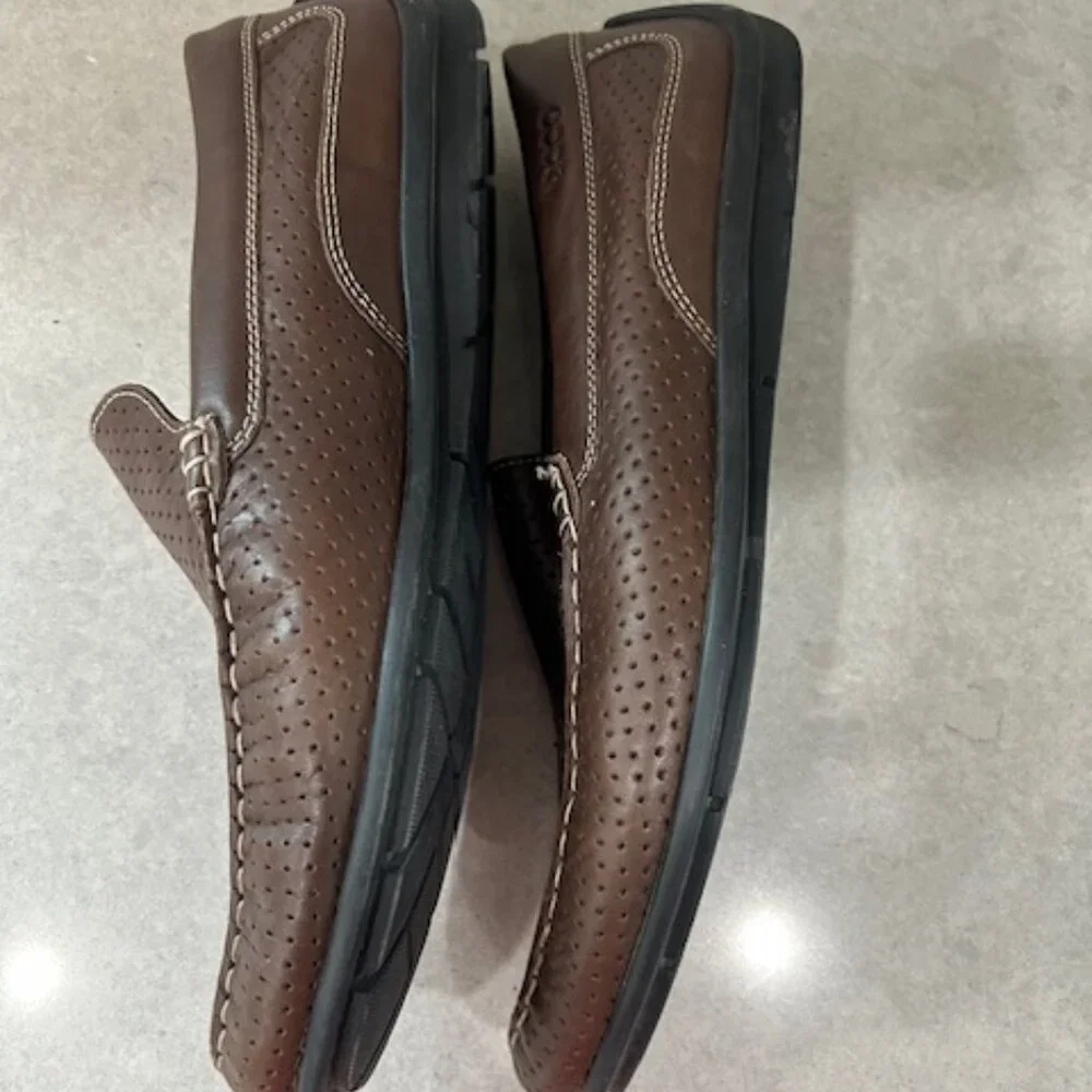 Ecco Men's Brown Genuine Leather Perforated Loafers Sz 11 Excellent
